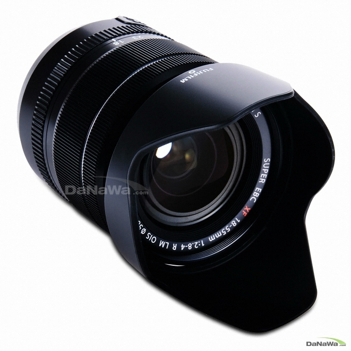 �����ʸ� ������ XF 18-55mm F2.8-4 R LM OIS