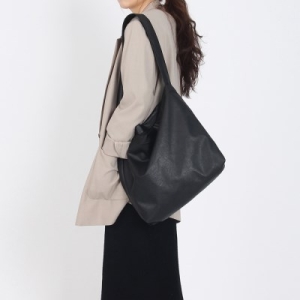 루즈백 ORBAG11-006 신세틱레더 블랙