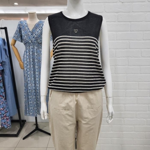 해리앤 DP01 자수 단가라 민소매 니트 HOSP7812_이미지