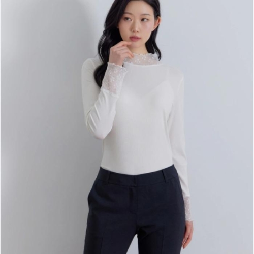 지센 여성 레이스패치 골지티셔츠 LFTSQ101이미지입니다. 누르면 해당 게시물로 새창이동합니다.