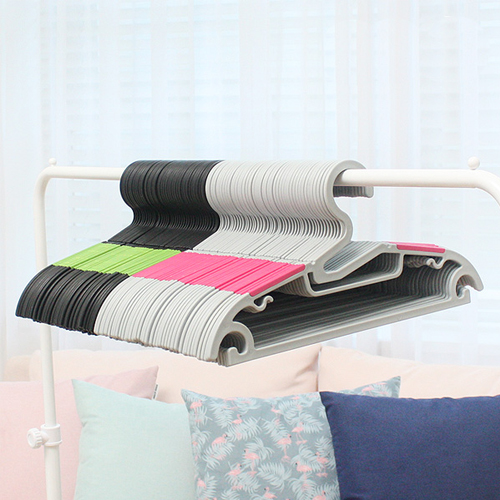 가쯔 멀티 논슬립 옷걸이