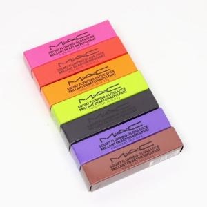 MAC 스쿼트 플럼핑 글로스 스틱 바이올렛 베타 2.3g