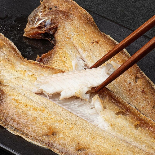 자연맛남 군산 명물 금빛박대 왕특大박대 35-37cm이미지입니다. 누르면 해당 게시물로 새창이동합니다.