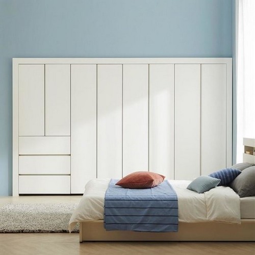 �ѻ� ���̿� ä�� �ٹ����� ���ϸ�������