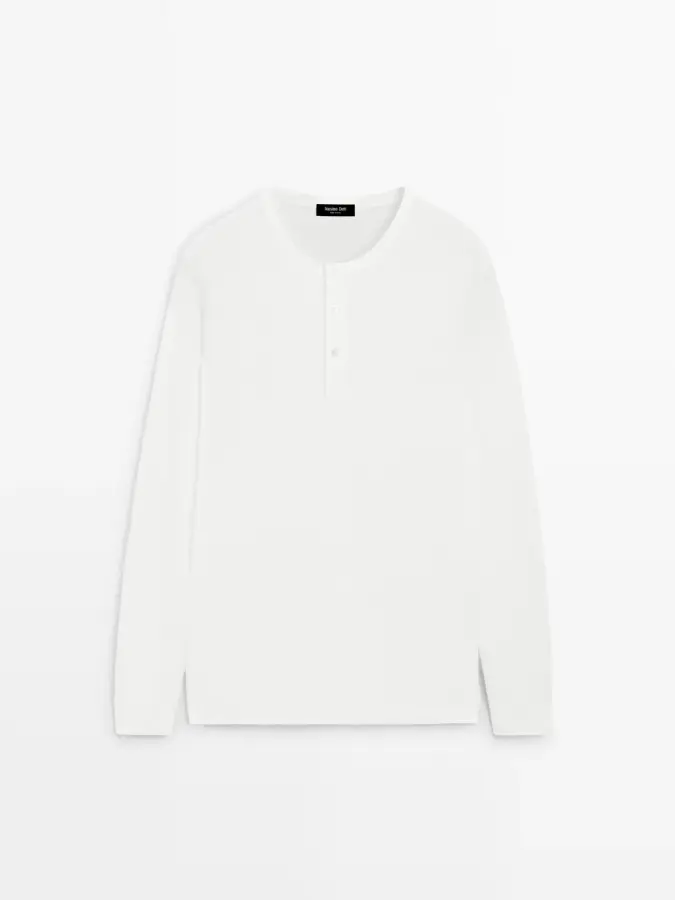 라운드넥에 버튼 여밈 긴팔 셔츠 Weiss 0652198