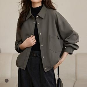 KARRA 핀턱헴라인포켓점퍼_A5S0317이미지입니다. 누르면 해당 게시물로 새창이동합니다.
