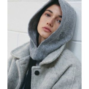 �оش��� NICOLE TYPICAL BARACLAVA