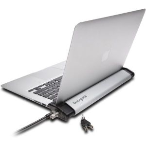 �˽��� MacBook �� Keyed Lock Cable�� �ִ� �����̽� ��Ʈ�� ��� �����̼� K64453 WW