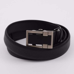 웅가로 웅가로   ULB09AB03L  웅가로 자동 가죽벨트이미지입니다. 누르면 해당 게시물로 새창이동합니다.