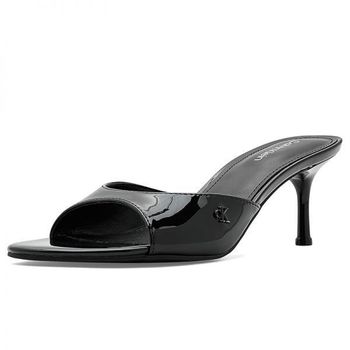 캘빈클라인 빅시 블랙 페이턴트 드레스 샌들 154301387