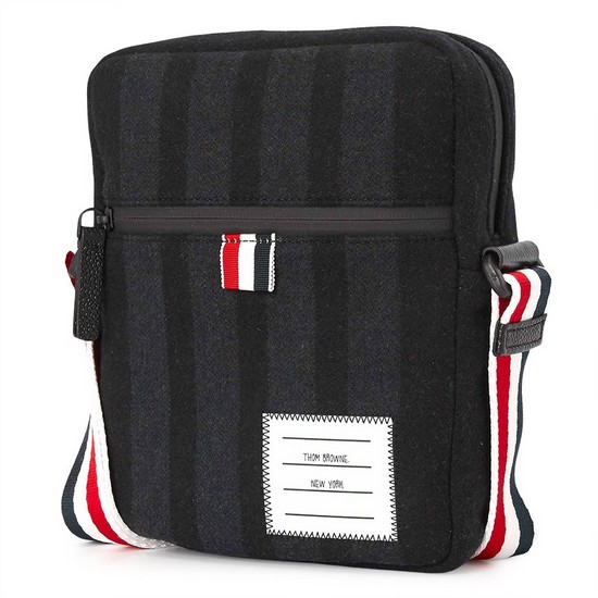 ����� �缱 ��Ʈ������ �� ī�޶�� MAG284A 07553 001