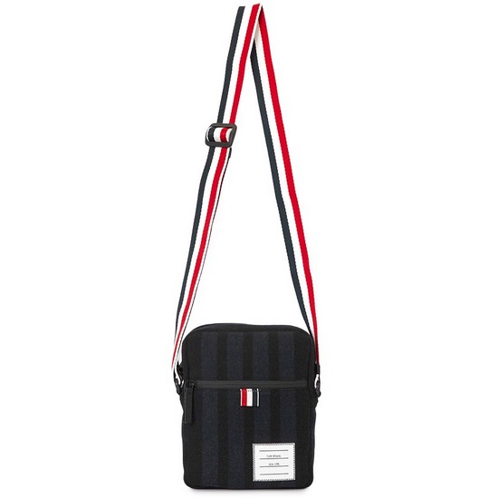 ����� �缱 ��Ʈ������ �� ī�޶�� MAG284A 07553 001