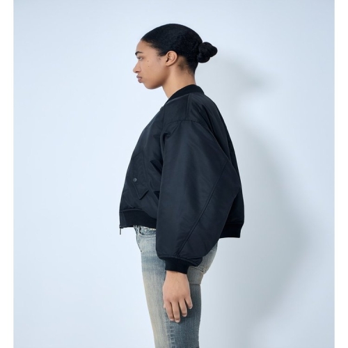 발렌시아가 ZIPFRONT 봄버 자켓 857679 TMO13 1000 B0111963604