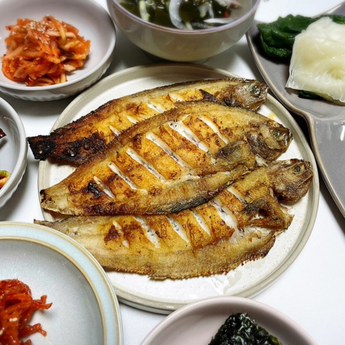 건어물이좋다 동해안 국산 반건조 물가자미 중 대 10마리