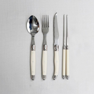 명품 디너세트 스푼/젓가락/포크/나이프 4P 4coloer 그릇 접시 냄비 파스타볼 식탁매트 머그컵