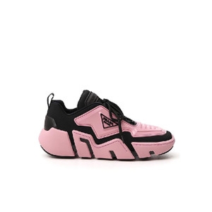 프라다 1E346M3LCW F004P 삼각로고 테크노 로우탑 스니커즈 블랙핑크 여성 슈즈_이미지