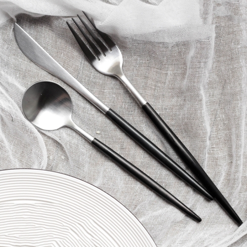 ���� ���� �����η��� ĿƮ����