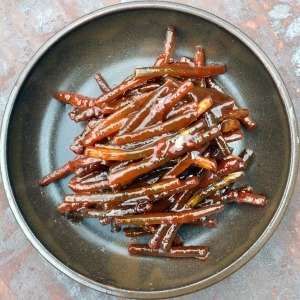 순창명인고추장 순창  인고추장 박현순 기능인 마늘쫑장아찌 1kg_이미지