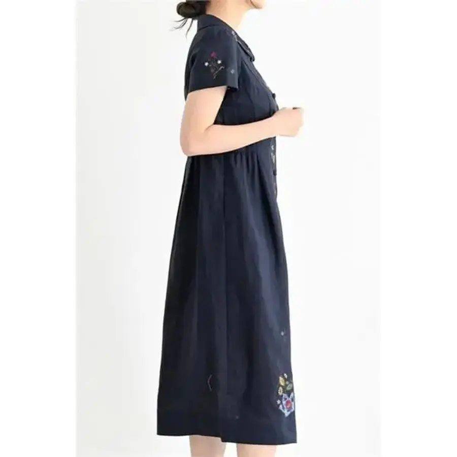 린넨 자수 둥근카라 반소매 원피스 1063443