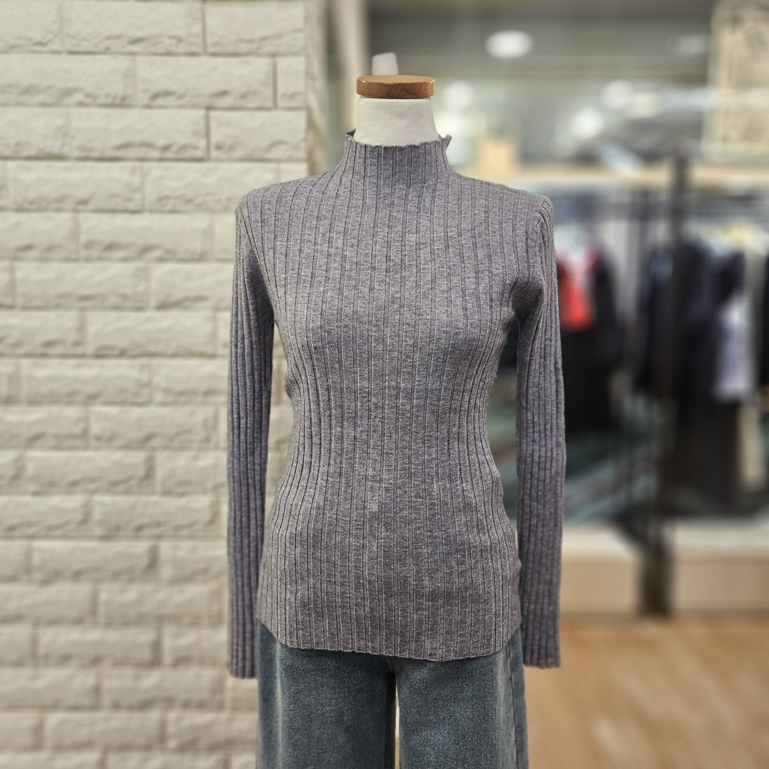 에센셜 트렌드컬렉션 골지 반넥 스웨터 TRKL25N40