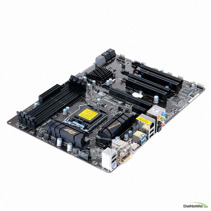 ASRock Z77 Extreme3 디앤디컴_이미지
