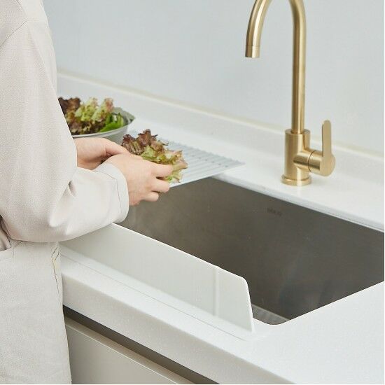 신세계인터내셔날 JAJU 흡착력 좋은 실리콘 싱크 물막이