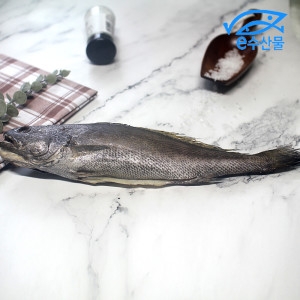 세인아이앤씨 반건조 말린 참민어 제사용생선 민어 조기 참중대38cm_이미지
