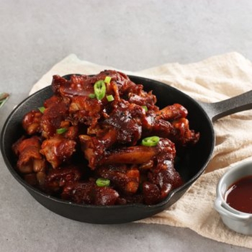 자연과농부 매콤 미니족발 300g이미지입니다. 누르면 해당 게시물로 새창이동합니다.