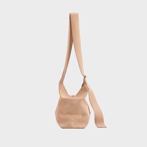 조셉앤스테이시 Lucky Pleats Knit Off City Bucket Powdery Beige 0JSO5CB41701F 129084