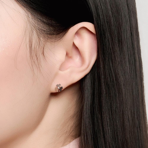 이랜드 로이드 주문제작하트 플라워 실루엣 10K 귀걸이 LPTQ1001TSG_이미지