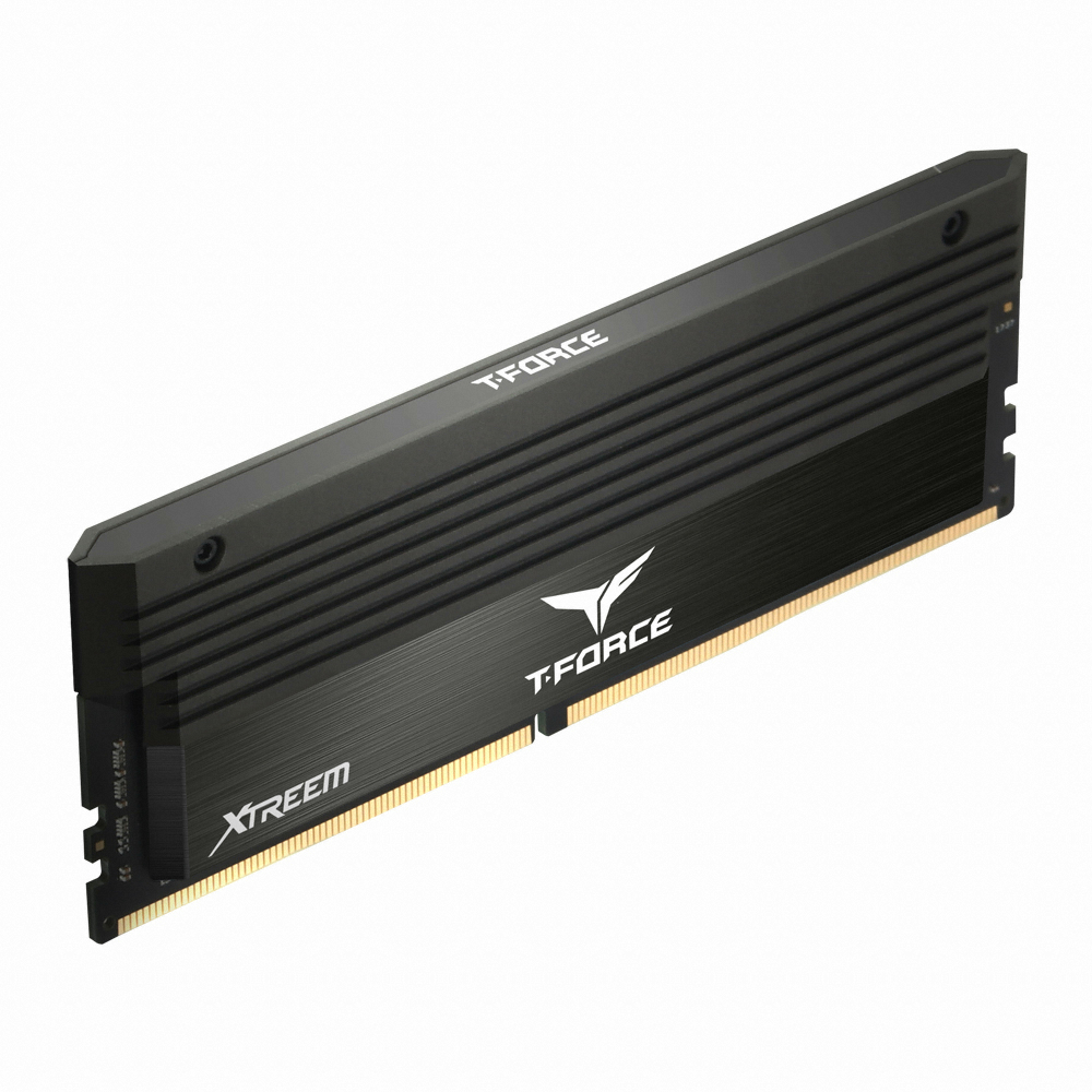 TeamGroup T-Force DDR4-4500 CL18 XTREEM ���� ��Ű��
