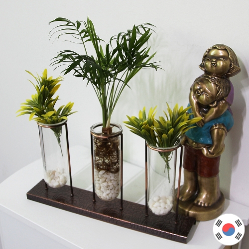 하이아트 하이아트 동공예 테이블 장식 three 유리 화병 HBF-736이미지입니다. 누르면 해당 게시물로 새창이동합니다.