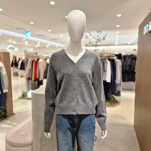 온앤온 레글런소매 브이넥 양모 가디건 NJK5WDB88