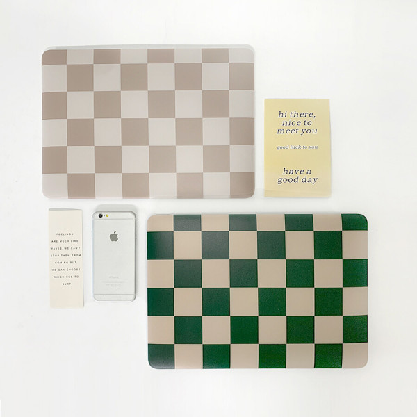 애플 2025 맥북프로16 M4 체커보드 패턴 케이스