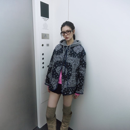 랩 웰론 페이즐리 경량패딩 AR4PDA62_이미지
