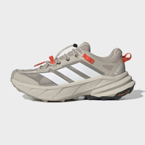 아디다스 테렉스 프리하이커 SL 고어텍스 하이킹화 M KJ4431이미지입니다. 누르면 해당 게시물로 새창이동합니다.