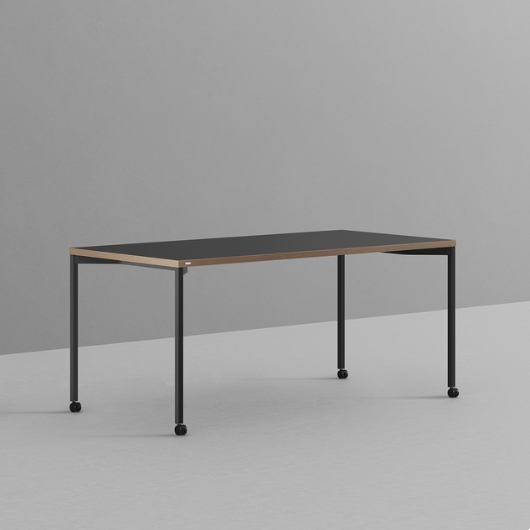 데스커 이동형 베이직 데스크 (1600x800)_이미지