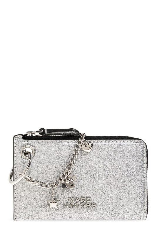 마크제이콥스 마크 제이콥스 코팅 글리터 에브리데이 탑 지퍼 참 지갑 2R5SCH010S020