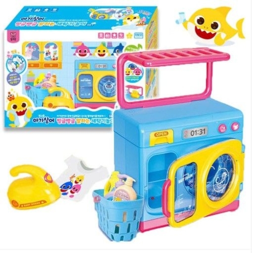 아기상어 빙글뱅글 말하는 세탁기 놀이세트