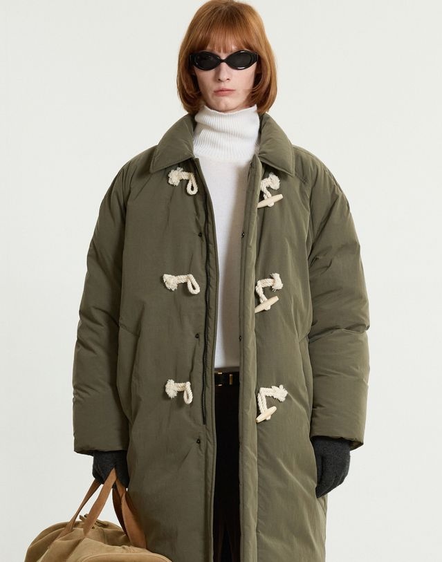 TNGT European-goose Duffle Long Down Jumper Khaki TNJU5F207K2이미지입니다. 누르면 해당 게시물로 새창이동합니다.