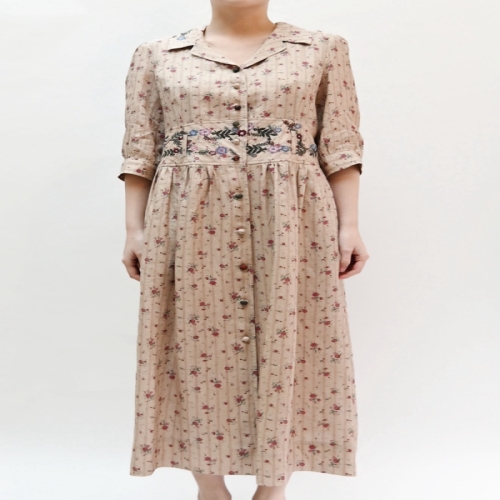 비꼴리끄 국내판 린넨 프린트 허리포인트 원피스 120456 베이지853 55