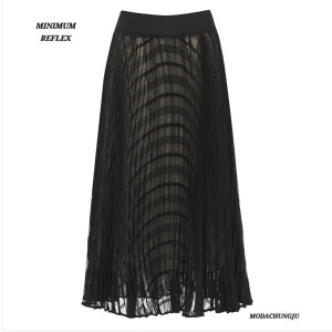 미니멈 패플 MD 세겹 플리츠 시스루 글로시 스커트 MD MMXBAWS32_이미지