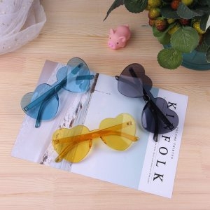  슬램시티 하트선글라스 무테 힙걸 인싸템 갬성 여