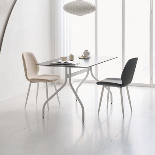 라로퍼니처 리베라 포세린 통세라믹 식탁 1400 (의자2개)_이미지