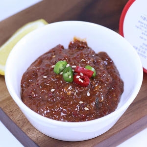 �ϵ��� ¥���ʰ� ������ ��ġ�� ������ ��ġ���� 300g