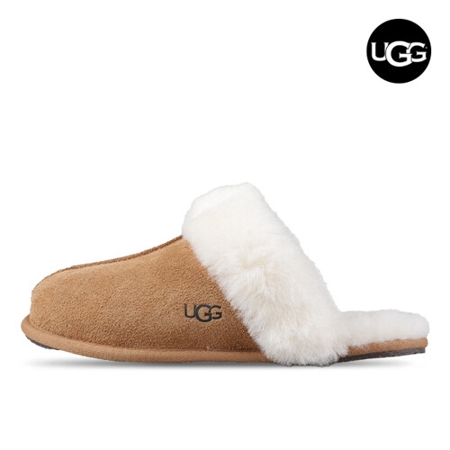 UGG ��Ŀ��Ʈ II 1106872