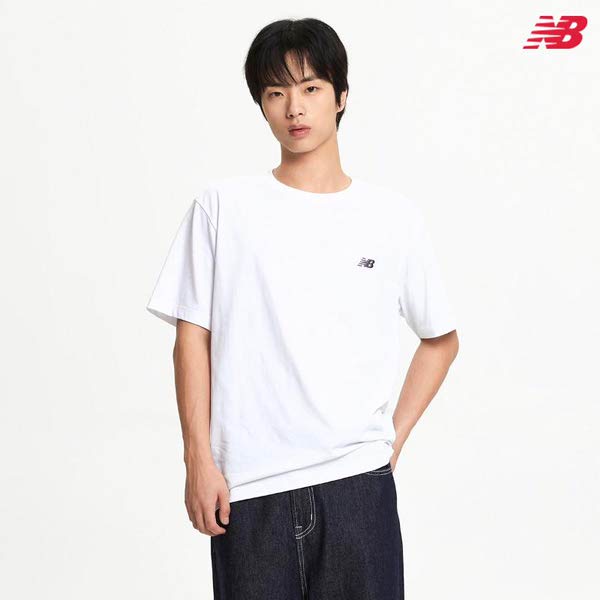 뉴발란스 UNI 에센셜 스몰로고 반팔티 NBNEF21403_이미지