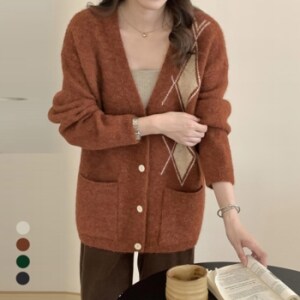 KARRA <b>아수라</b>다이아라인가디건_A4W0239