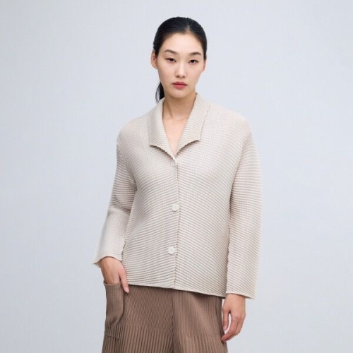 플리츠미 사선 와플 윙카라 자켓_PPJKS125001이미지입니다. 누르면 해당 게시물로 새창이동합니다.