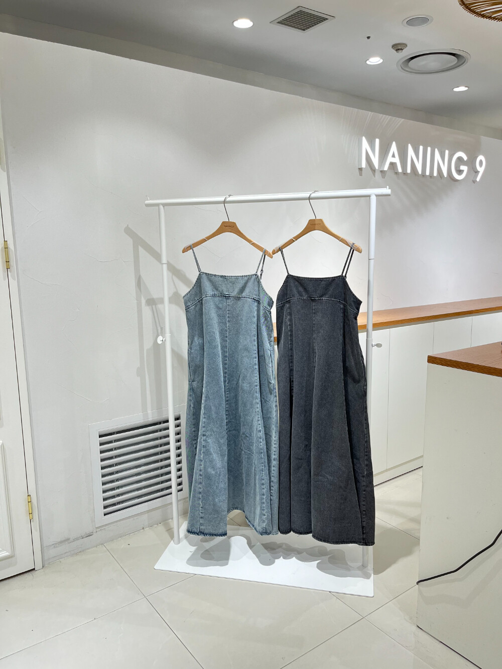  난닝구 스타필드코엑스점 뮤센브데님원피스 1126A2OP00F